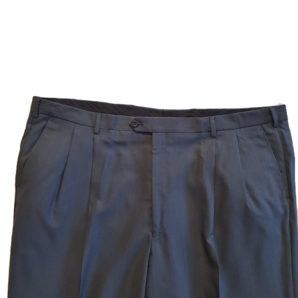 Pronto-Uomo Two-Piece Men's Gray Suit, Size 46R - Picture 12 of 14